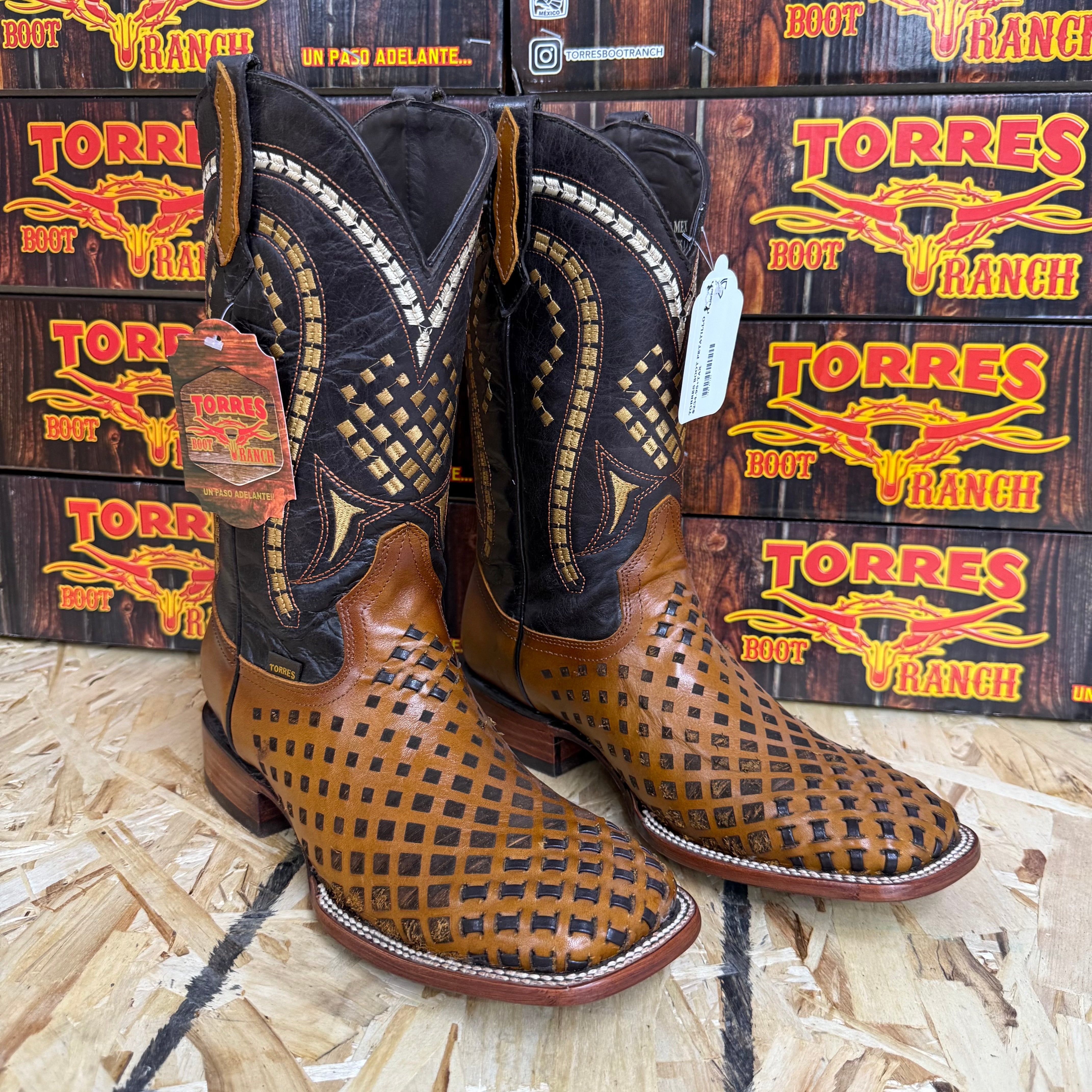 ENGRAVED MIEL LEATHER TORRES BOOT