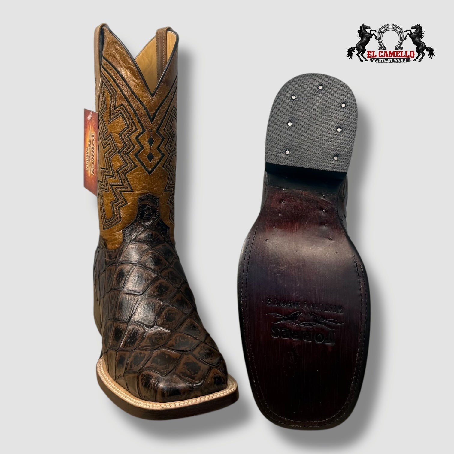 Pescado Grabado Café Torres Boots
