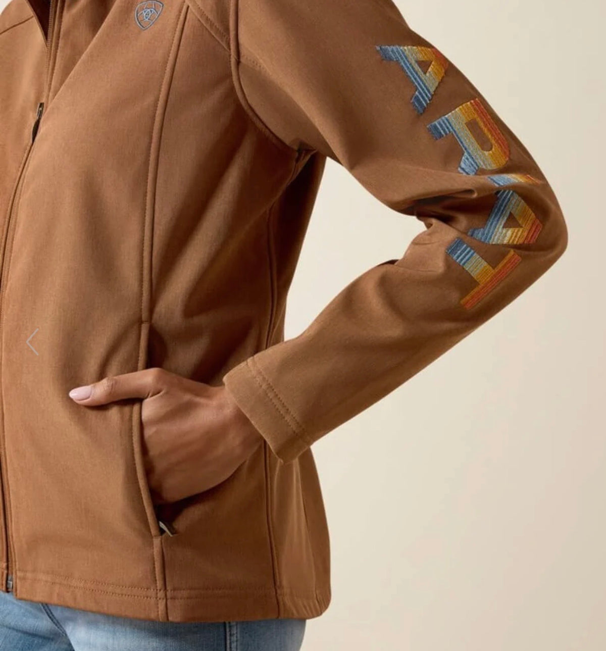 ARIAT WOMEN LOGO SOFTSHELL JKT 10079891