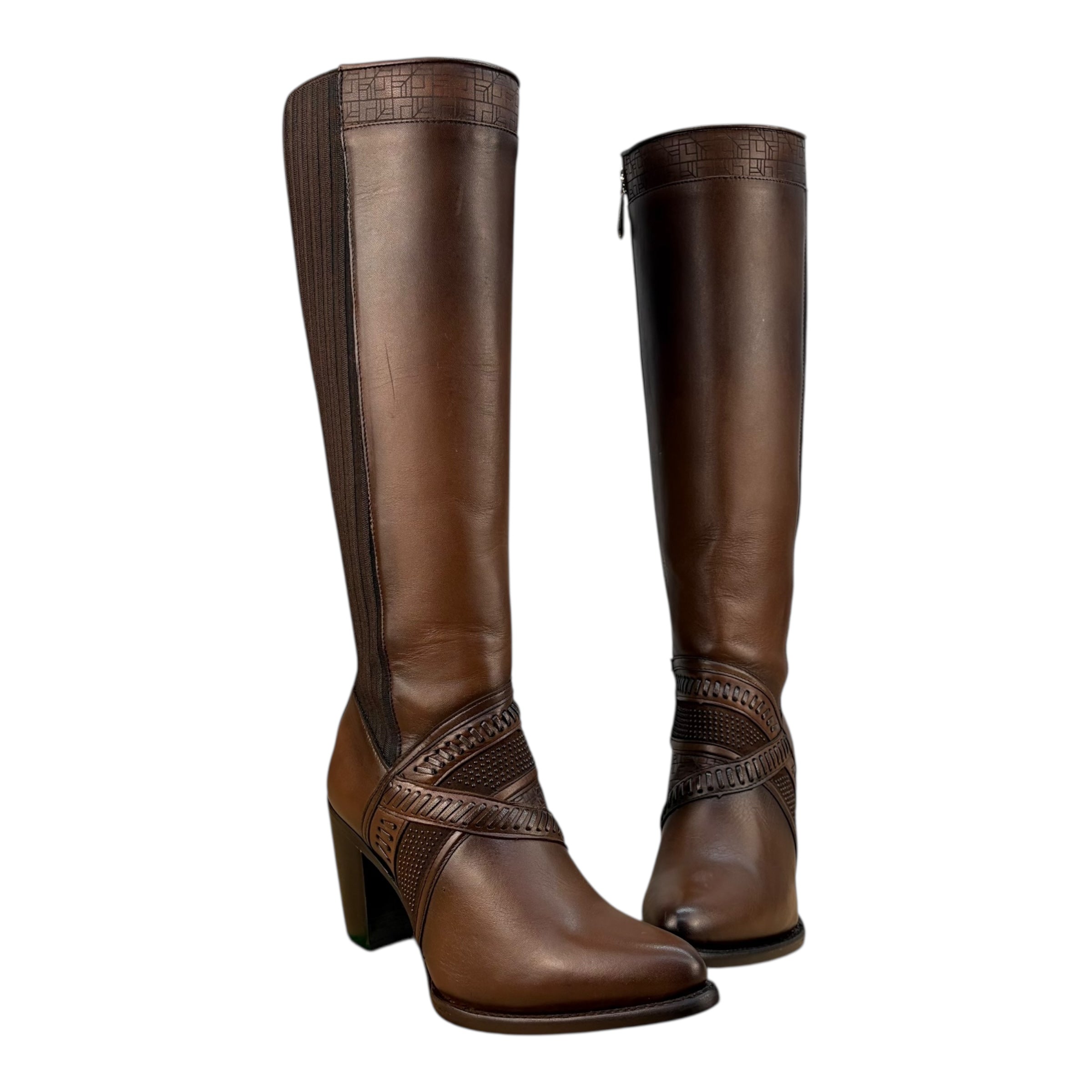 Women’s Honey Laser Leather Round Toe Boots with Zipper CU868