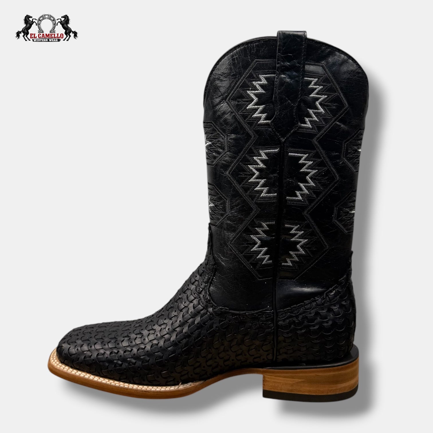 Petatillo Negro Torres boots