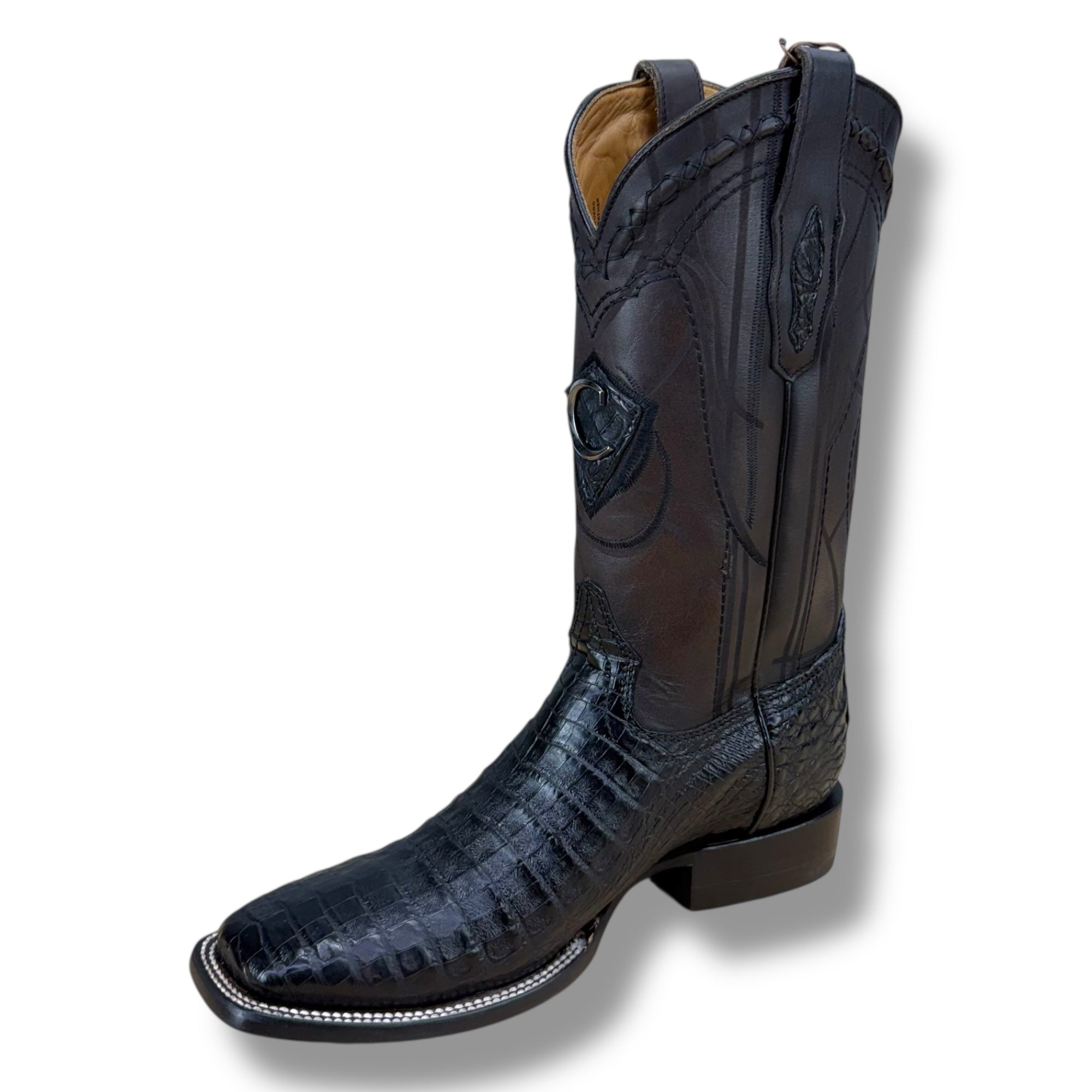 CU678 Engraved Black Cayman Western Boots