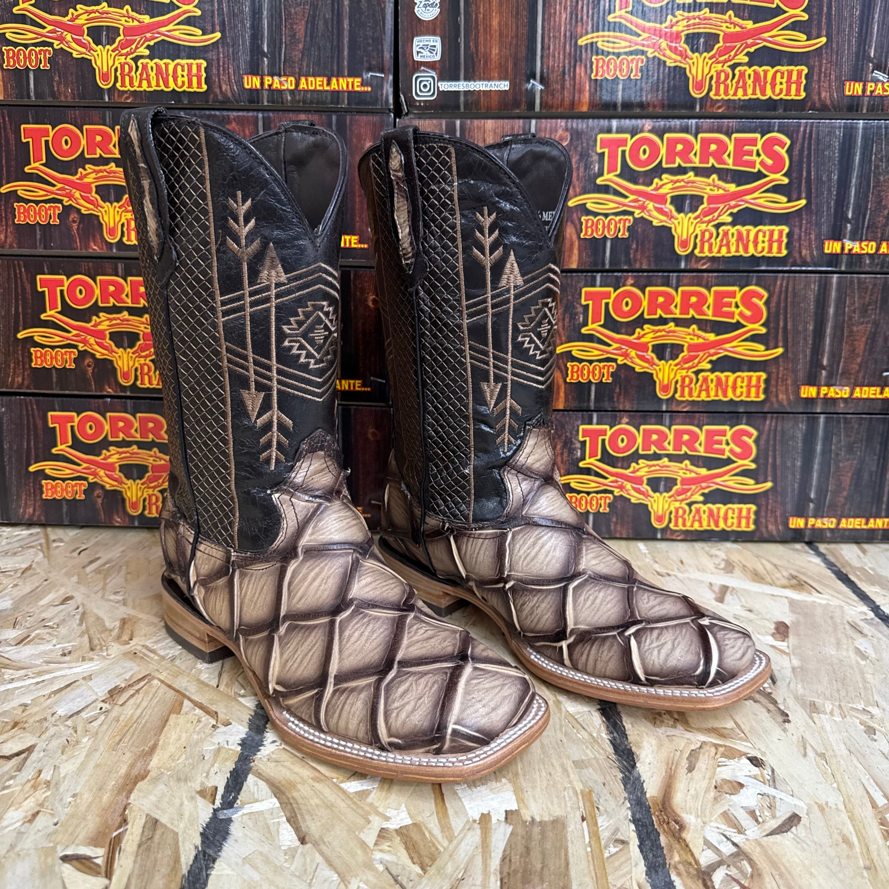Print Pirarucu Fish Boot Sand