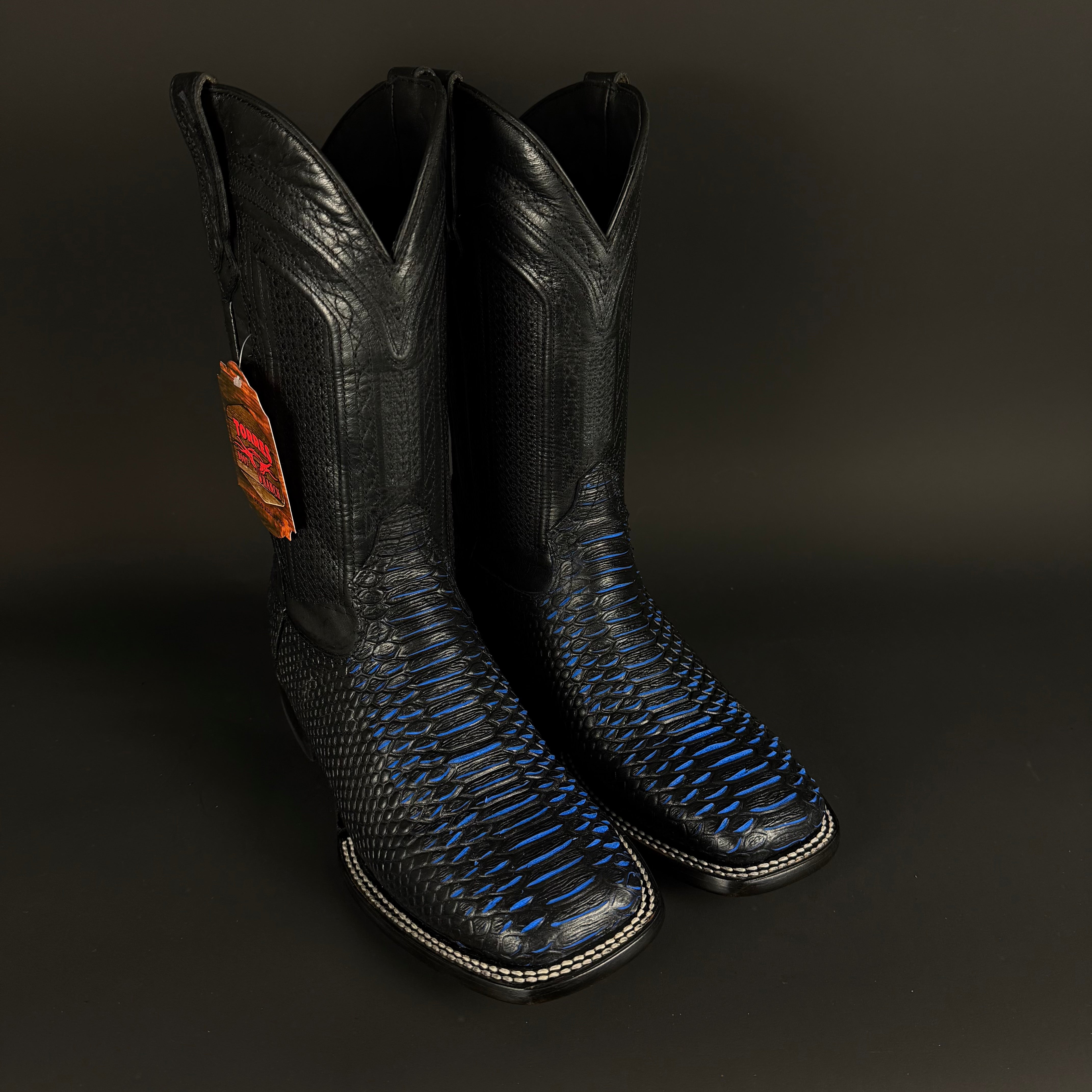 Torres Boot Ranch - Python Print - Black/Blue