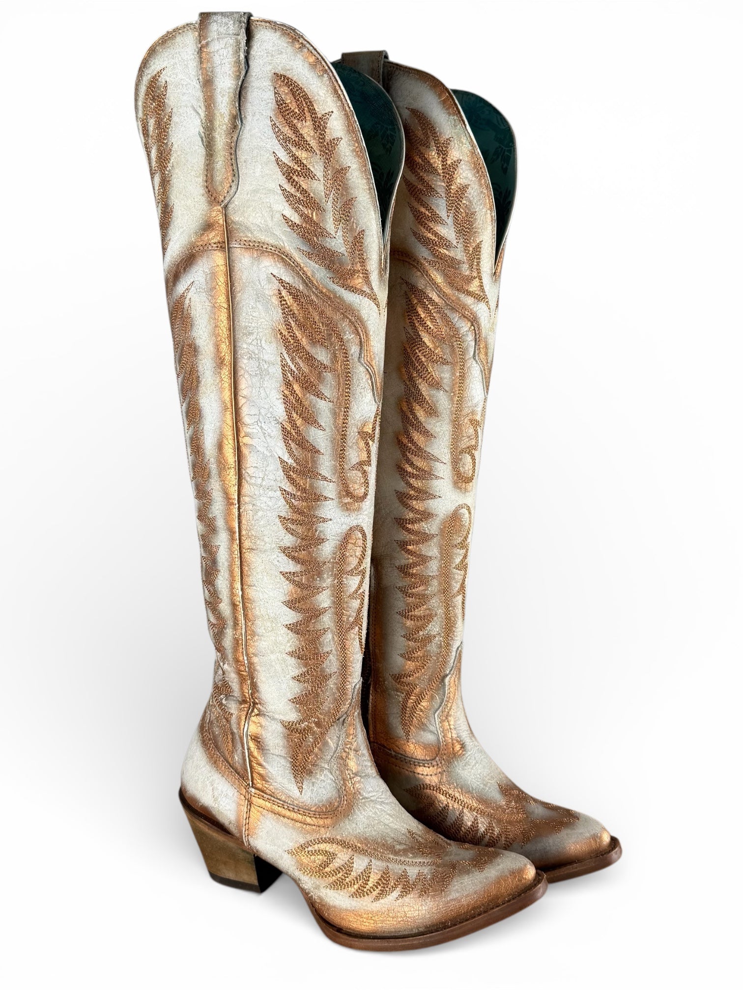 A4212- WOMEN'S DISTRESSED WHITE EMBROIDERY TALL TOP COWBOY BOOT