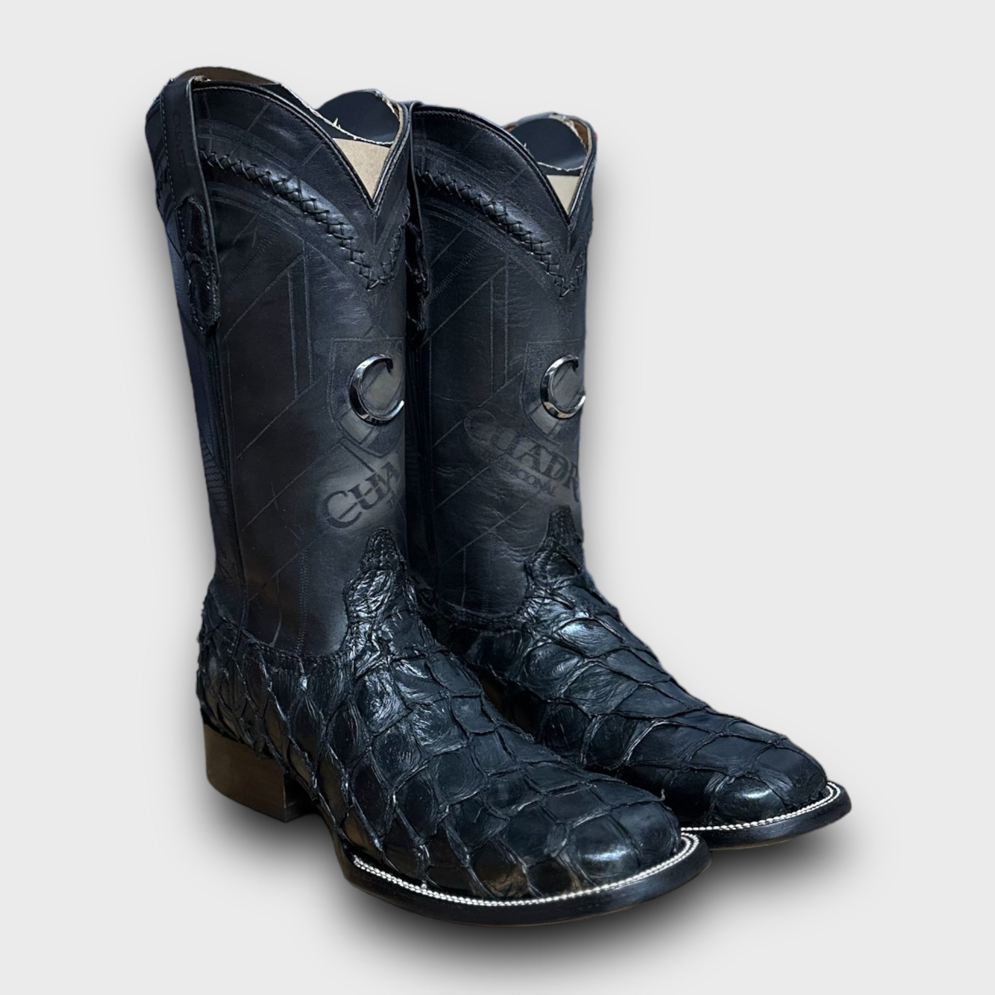 CU787‑MN Cuadra Black Pirarucu Fish — Cuadra Black Glazed Fish Pirarucu Laser & Woven Square Toe Boots