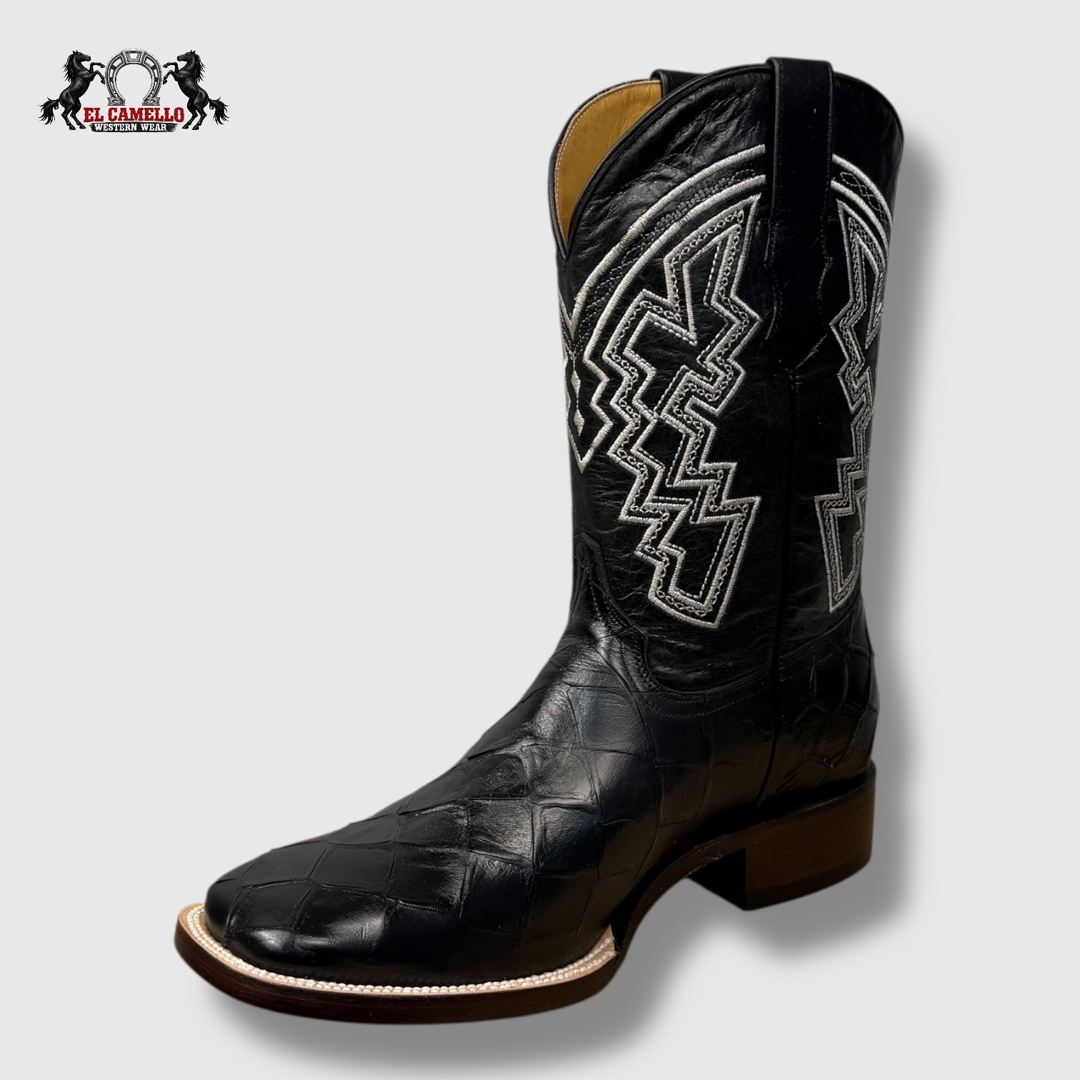 Pescado Grabado Negro Torres Boots