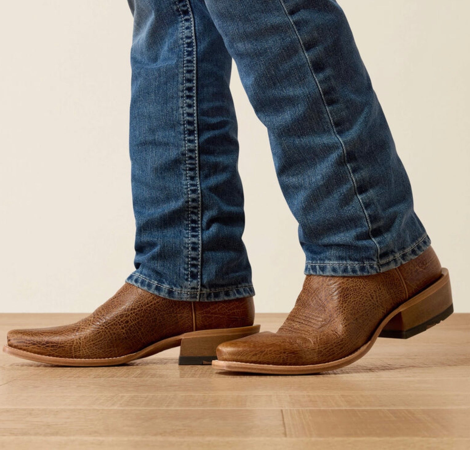 M4 ARIAT JEANS RICK STRGHT