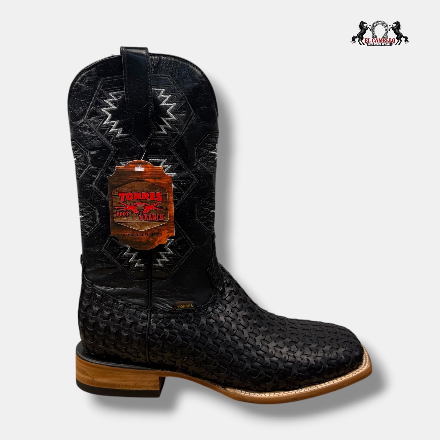 Petatillo Negro Torres boots