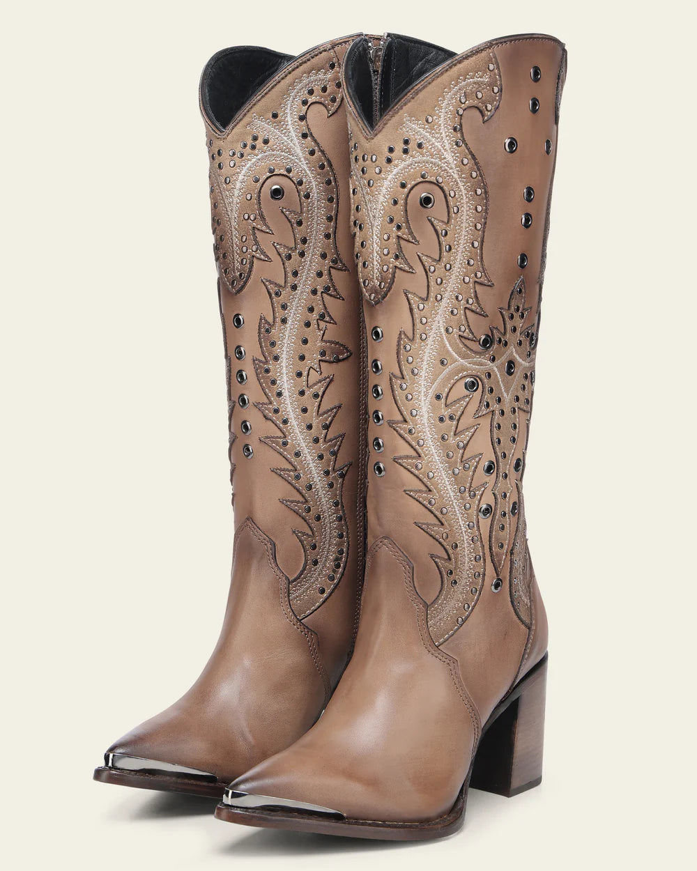 Tall western style Brown boot CU763