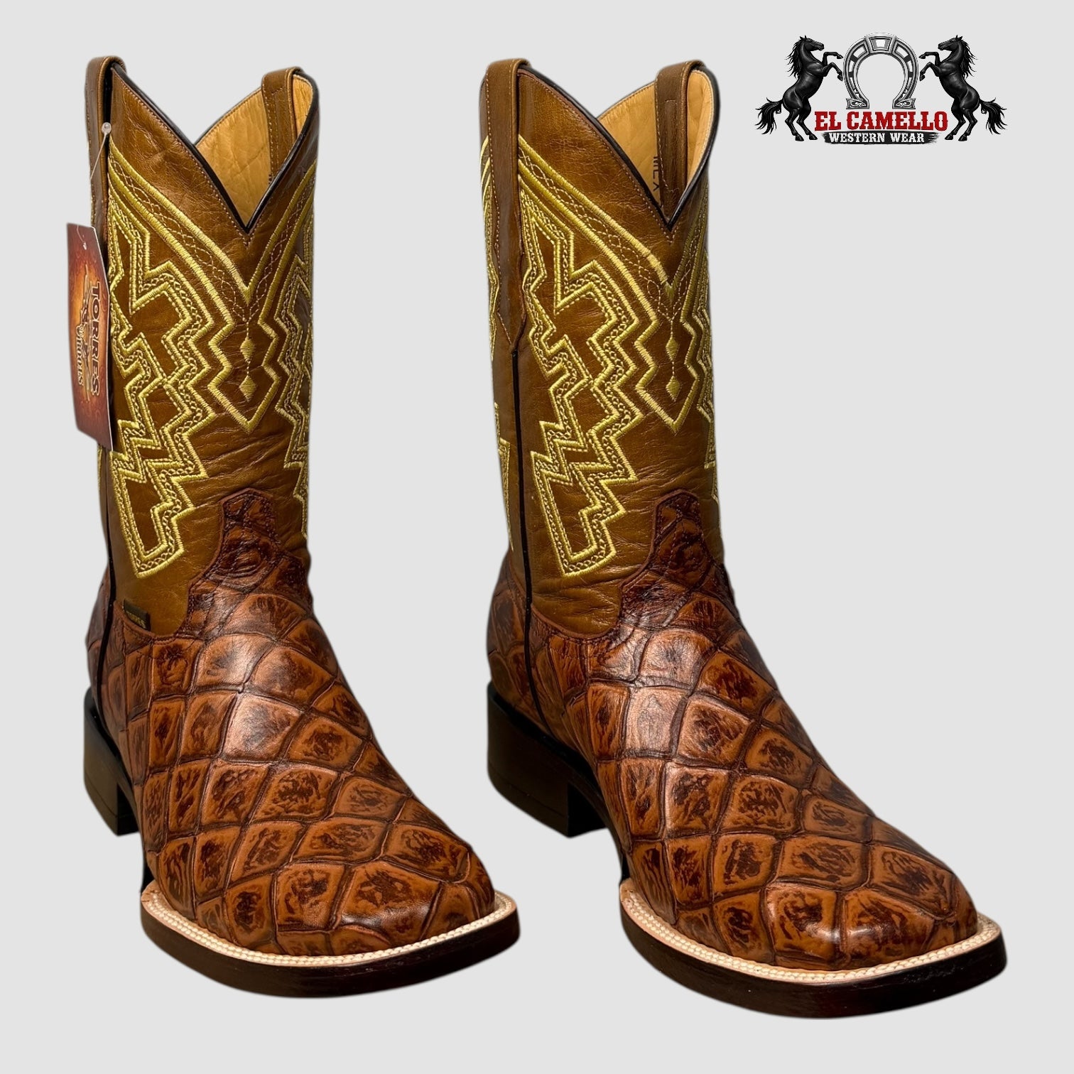 Pescado Grabado Conac Torres Boots