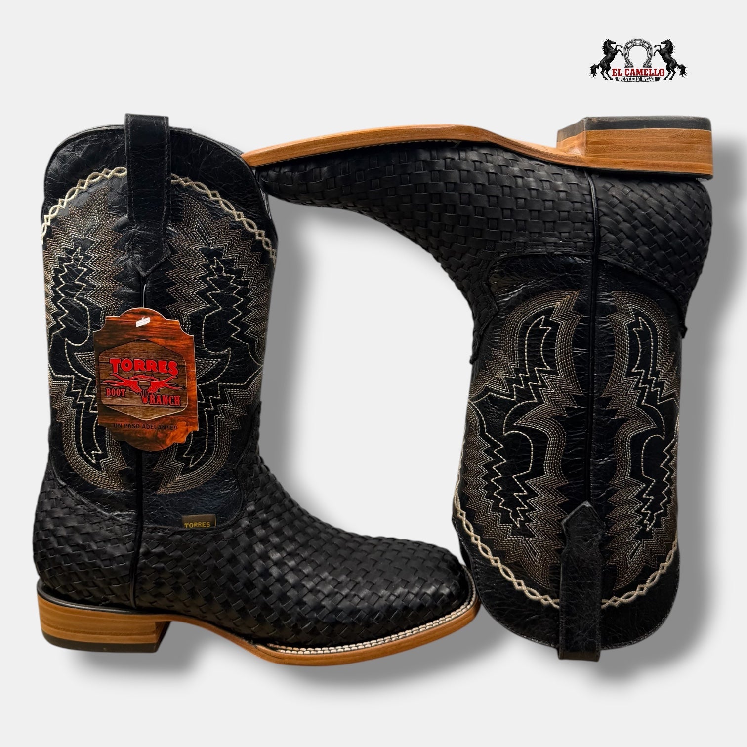 Petatillo Negro Bordado Torres Boots