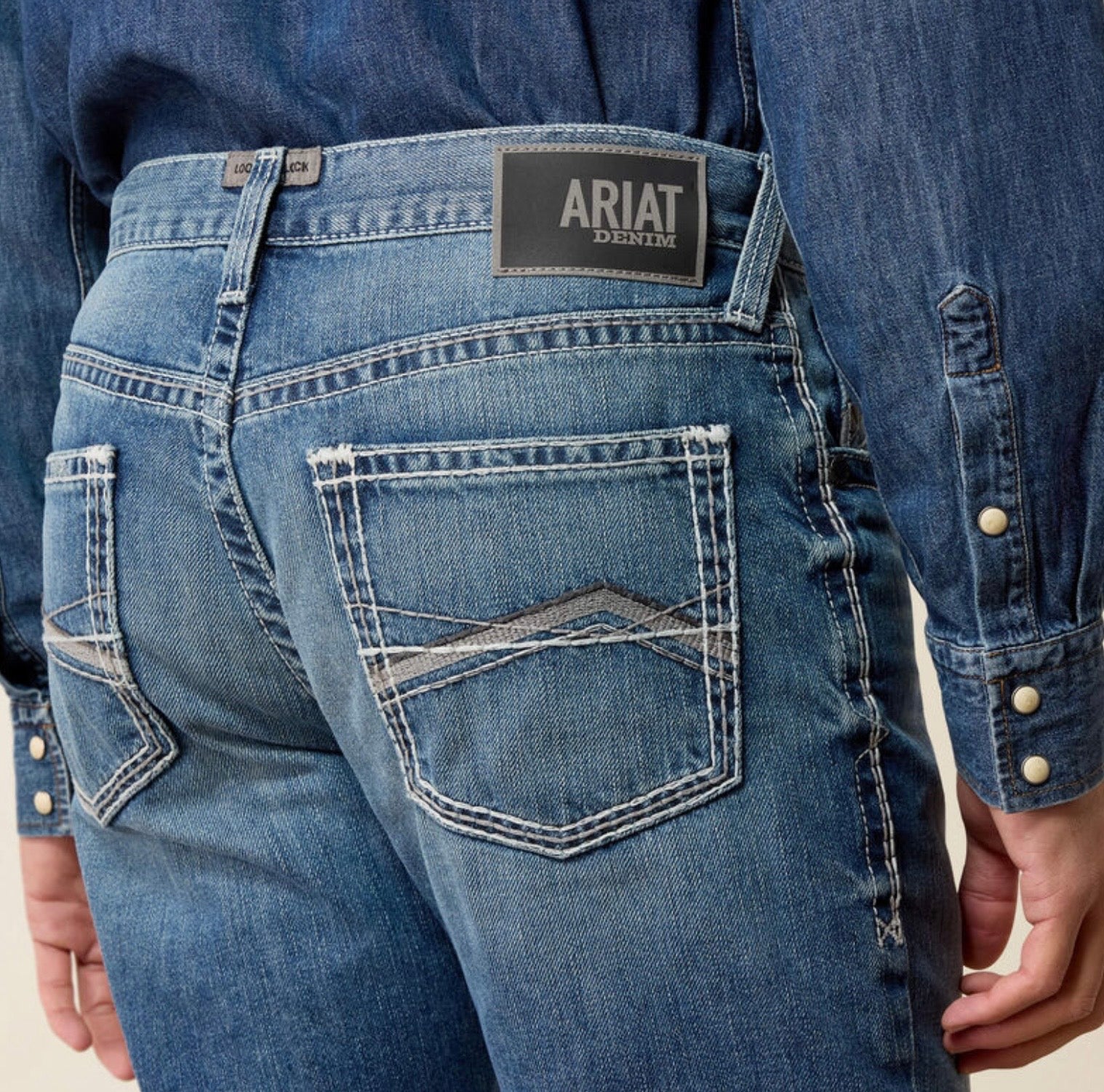 M4 ARIAT JEANS RICK STRGHT