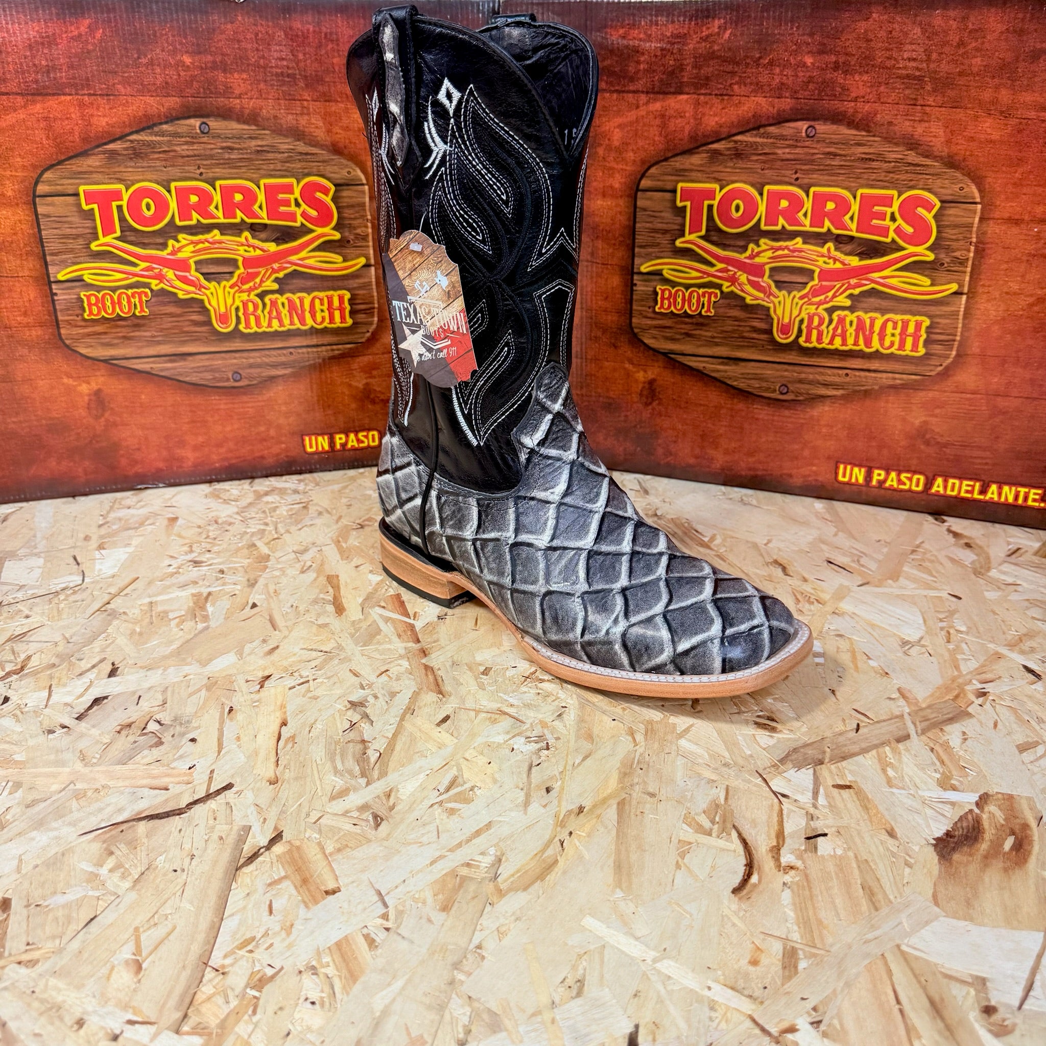 Iron Eclipse Torres Boot