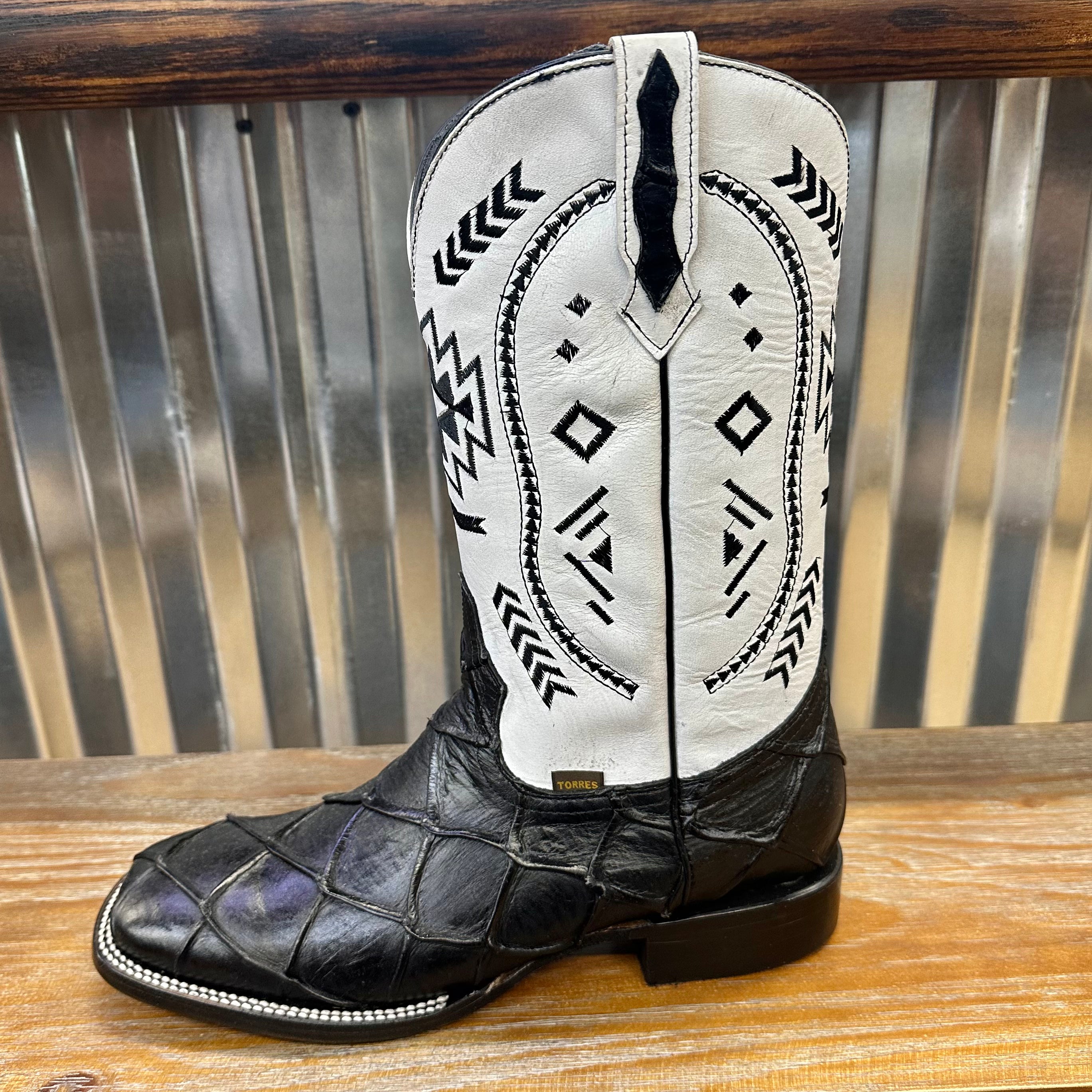 Print Pirarucu Fish Boot