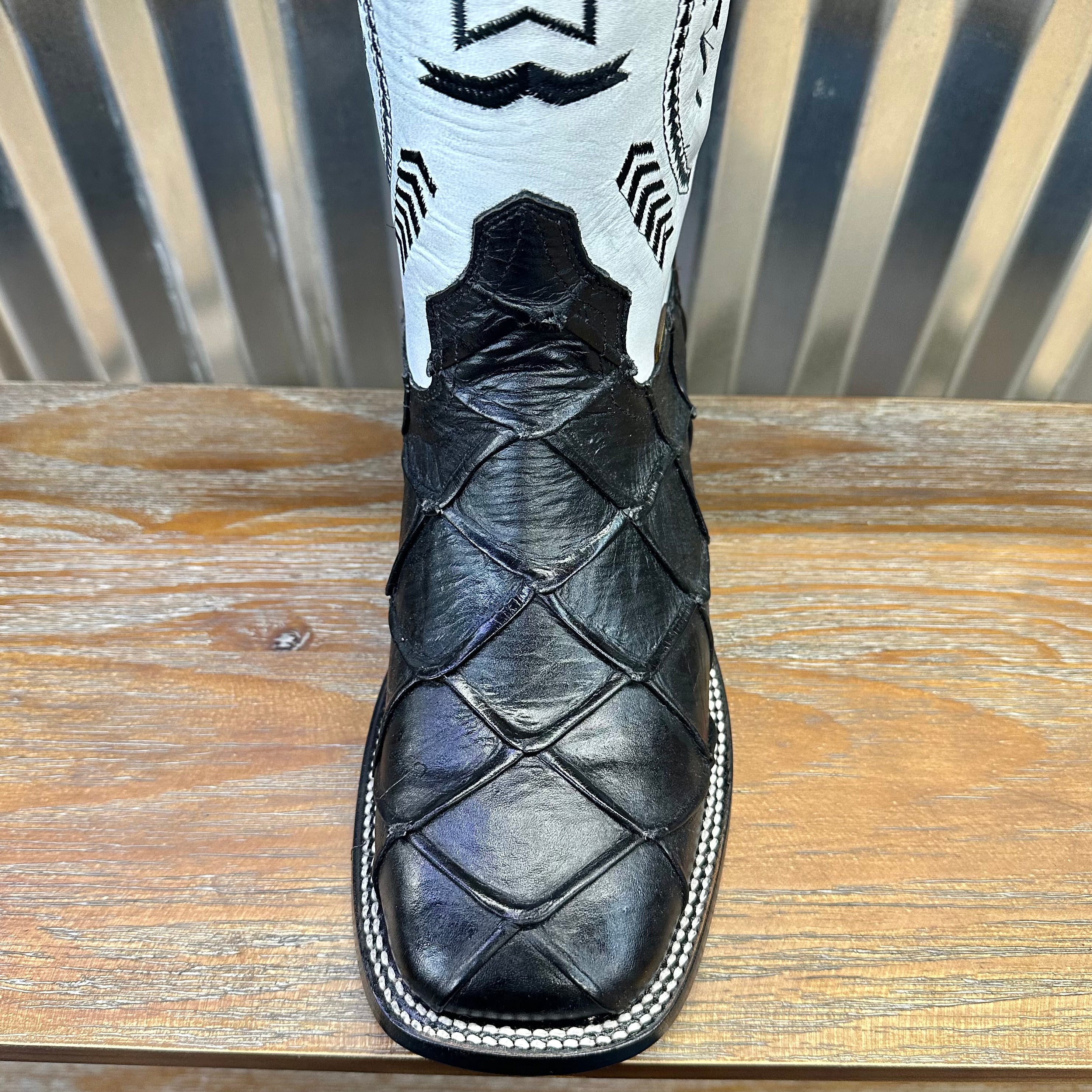 Print Pirarucu Fish Boot