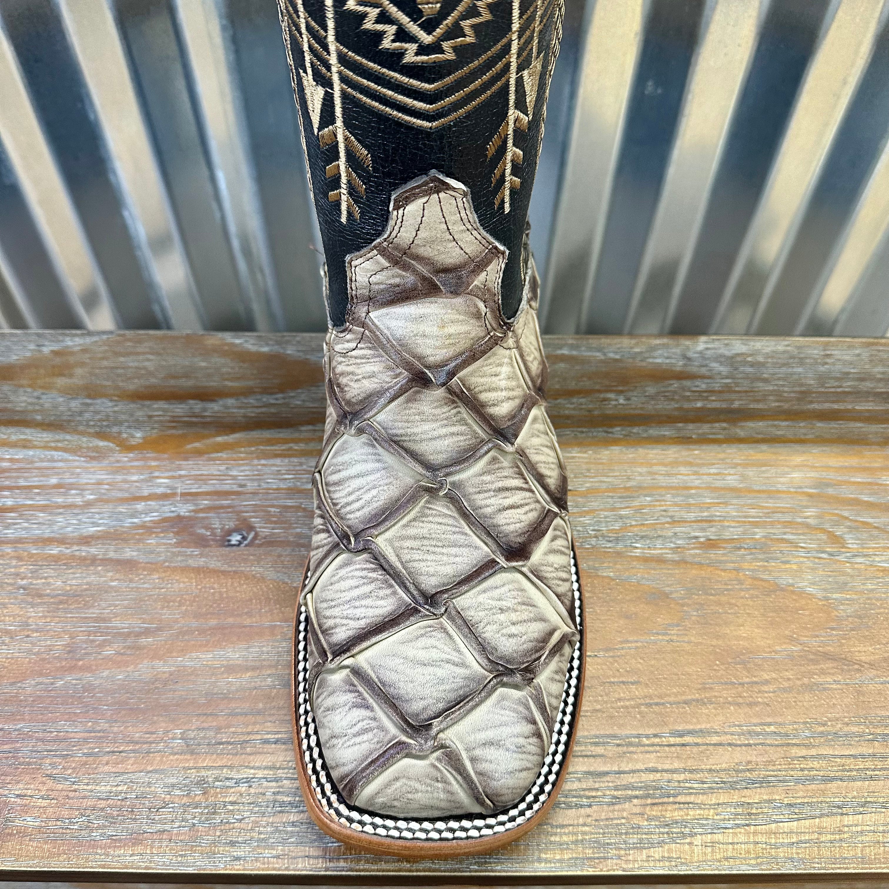 Print Pirarucu Fish Boot Sand