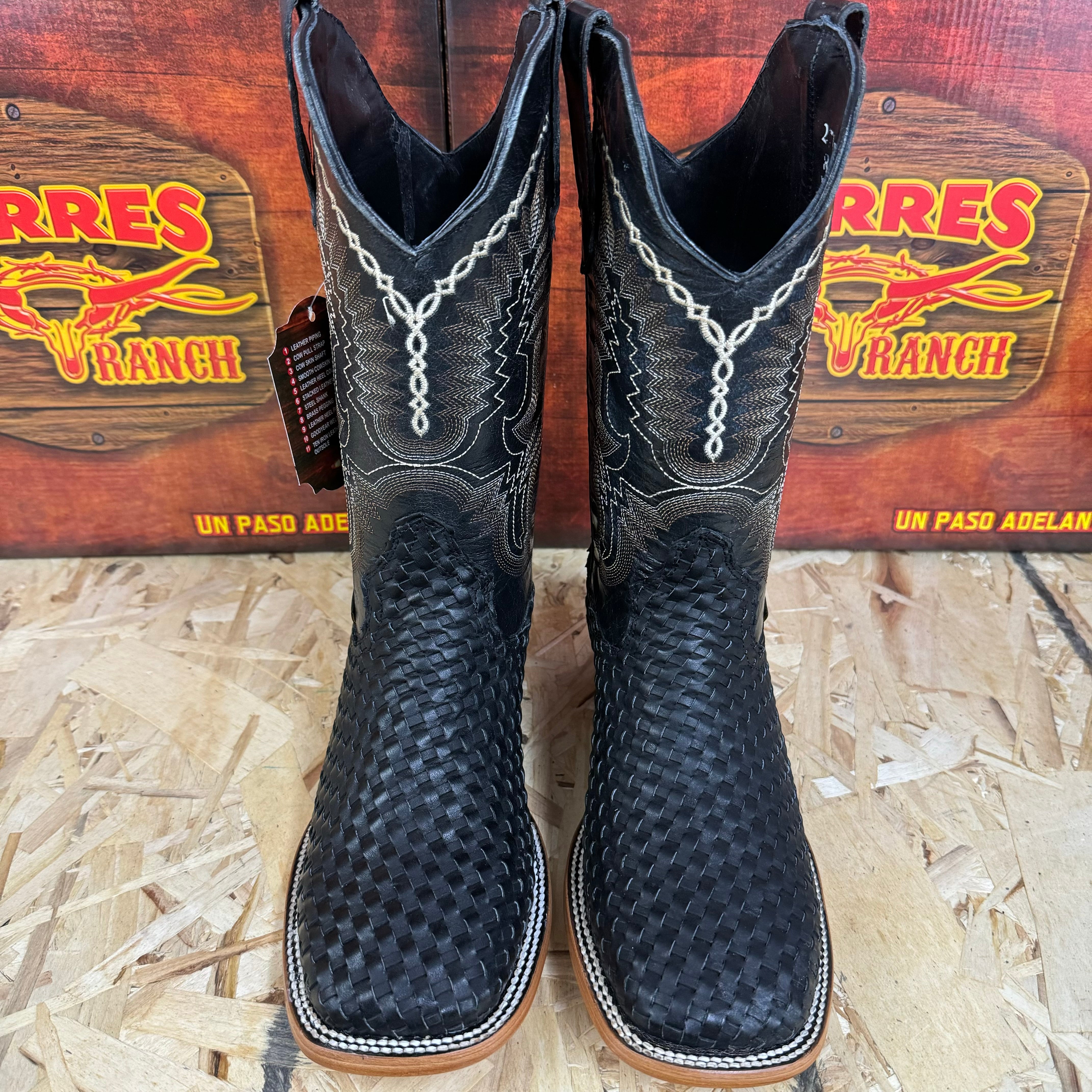 PETATILLO NEGRO TORRES BOOT