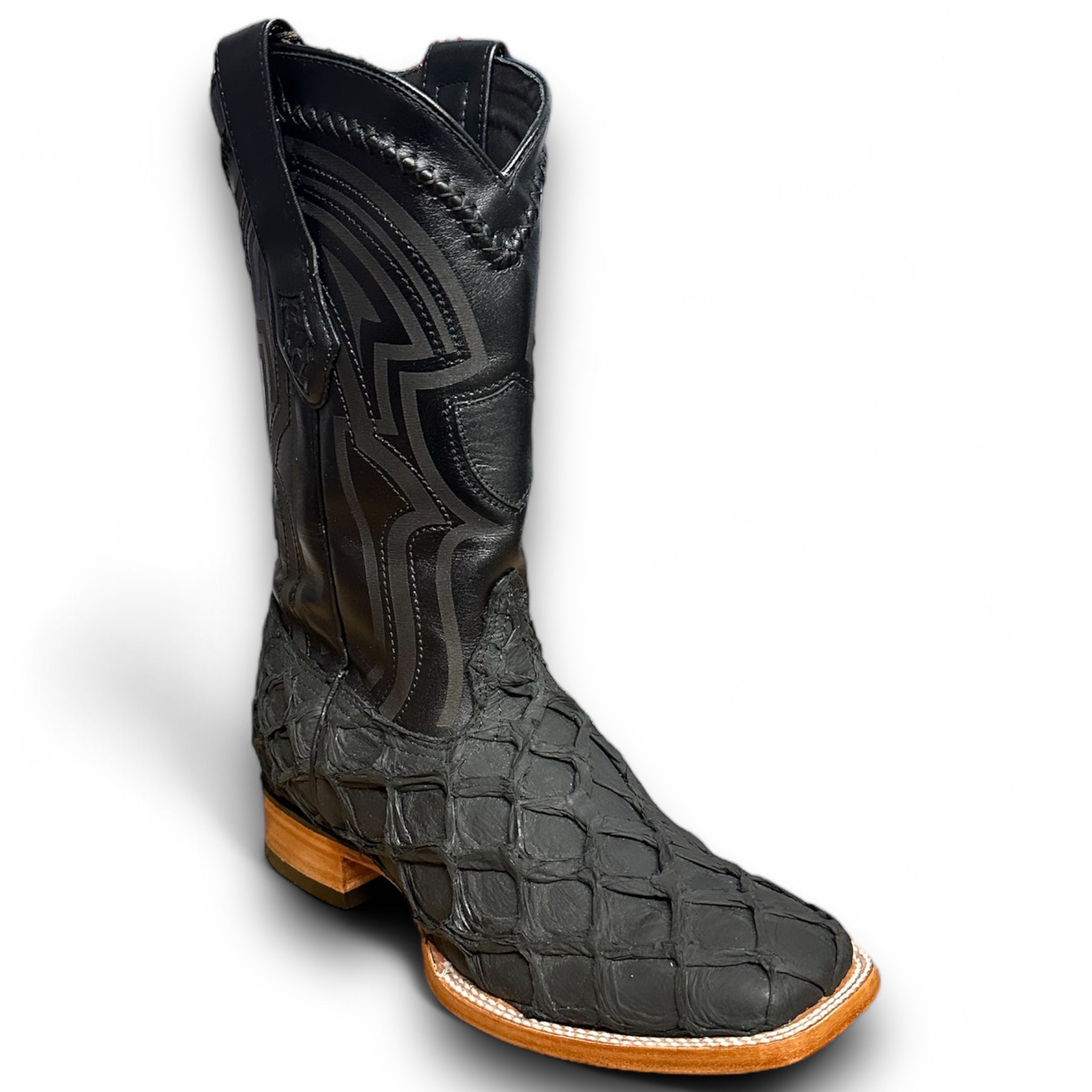 MN WILD WEST MATTE BLACK PIRARUCU FISH SQ. TOE BOOT