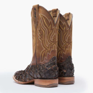 DDB0380 DURANGO® PREMIUM EXOTICS™ DARK BROWN PIRARUCU WESTERN BOOT
